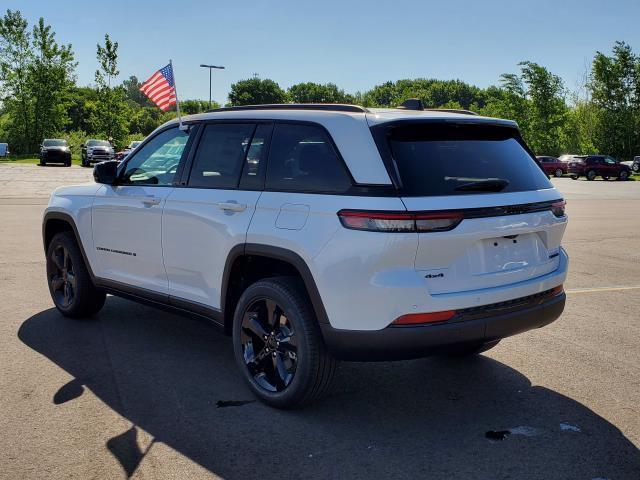 new 2024 Jeep Grand Cherokee car, priced at $46,459