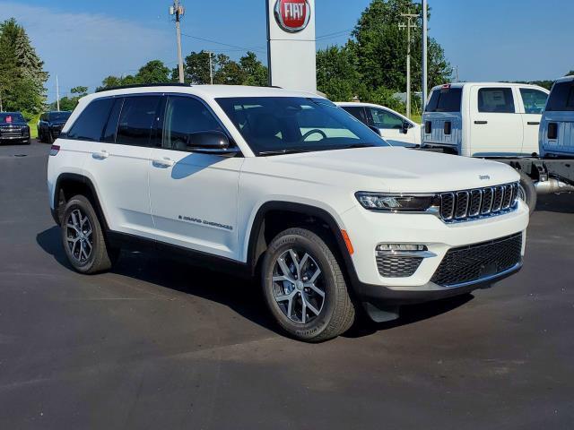 new 2024 Jeep Grand Cherokee car, priced at $43,289