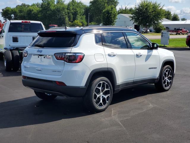 new 2024 Jeep Compass car, priced at $29,389