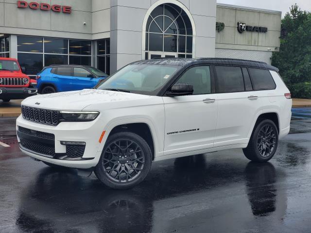 new 2024 Jeep Grand Cherokee L car, priced at $60,443