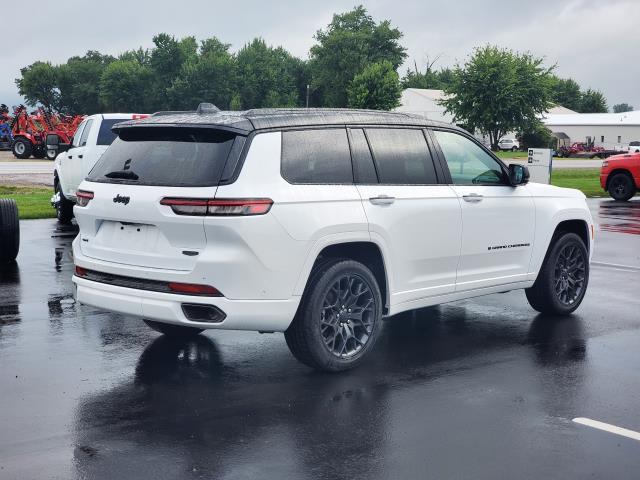 new 2024 Jeep Grand Cherokee L car, priced at $60,443