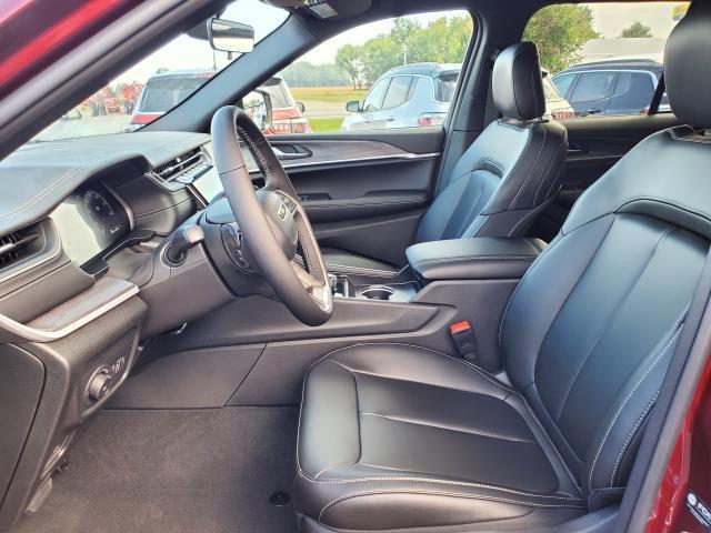 new 2025 Jeep Grand Cherokee car, priced at $47,889