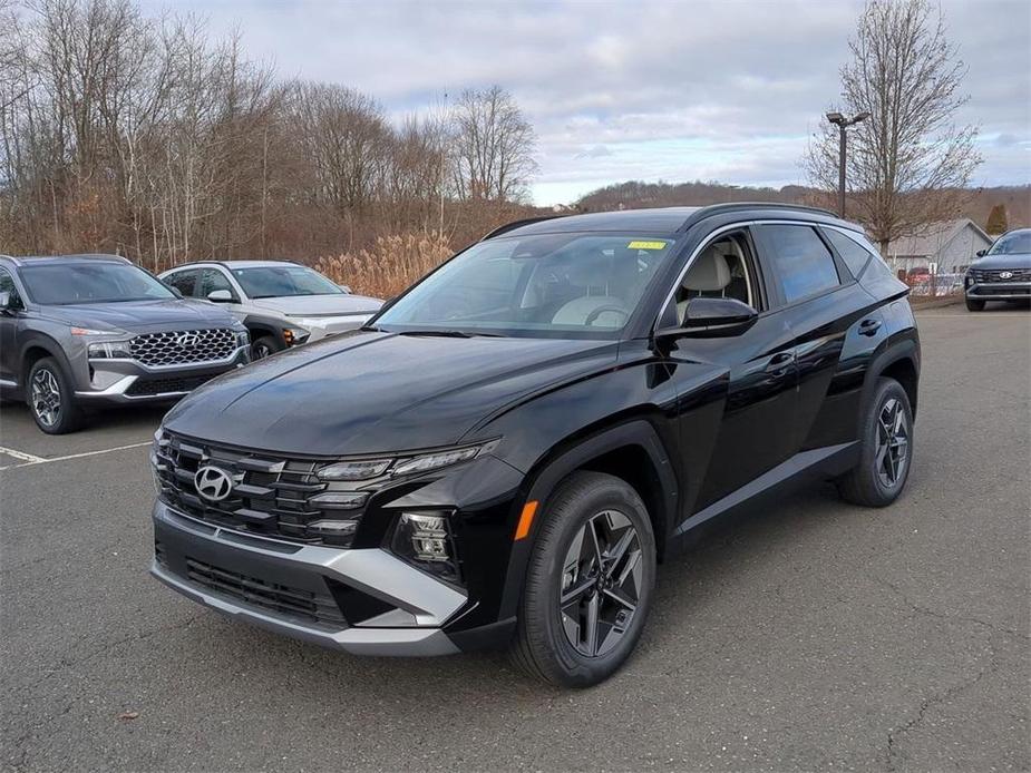 new 2025 Hyundai Tucson car, priced at $33,110