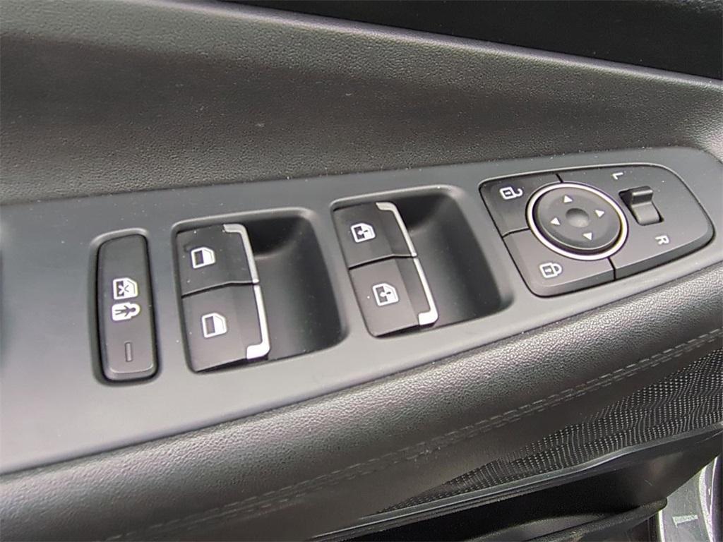 used 2023 Hyundai Santa Fe car, priced at $25,648