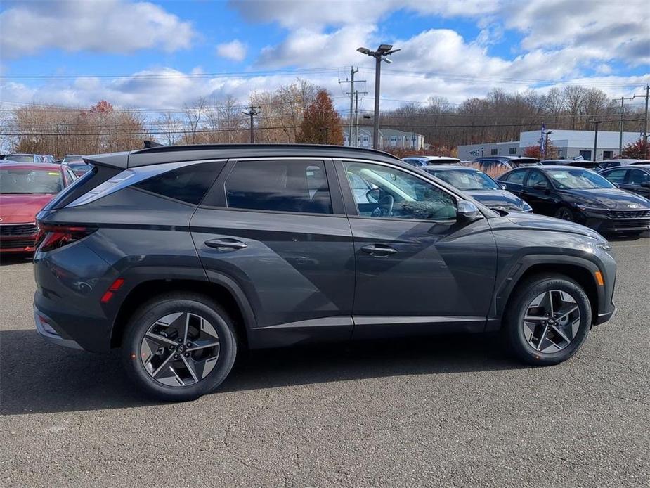 new 2025 Hyundai Tucson car, priced at $34,099