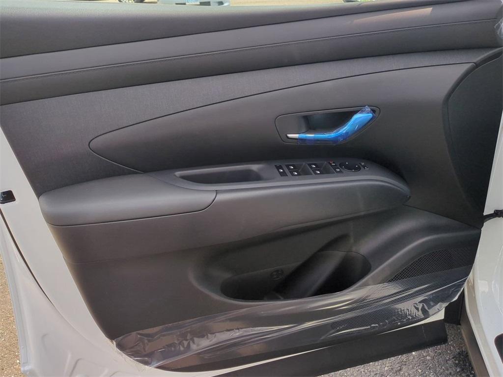 new 2025 Hyundai Tucson car, priced at $37,260