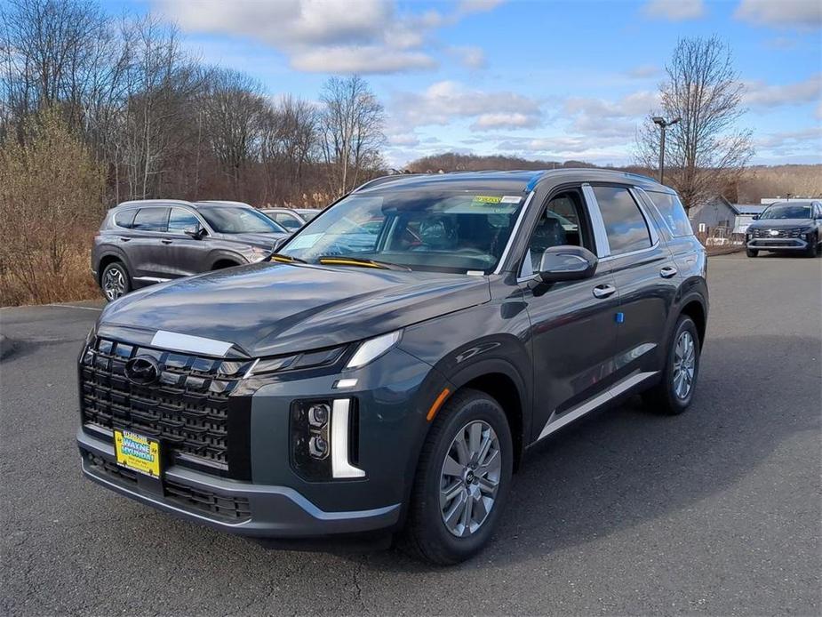 new 2025 Hyundai Palisade car, priced at $43,880