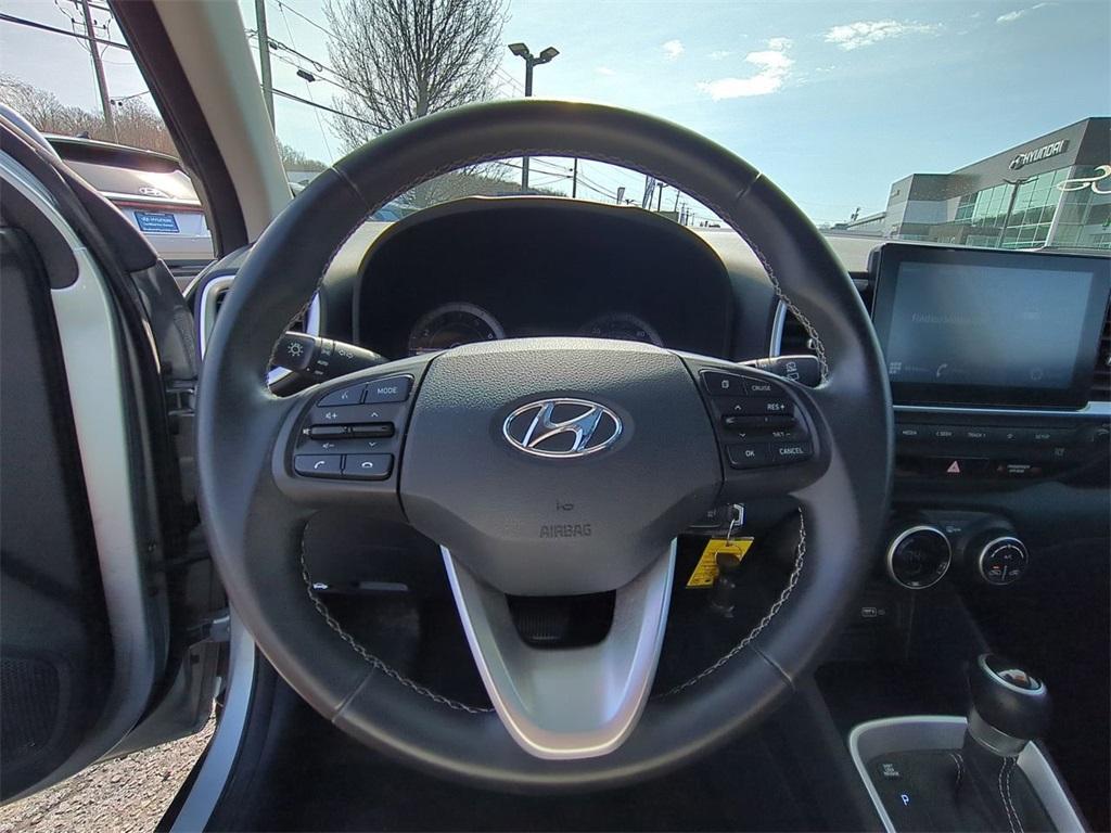 used 2022 Hyundai Venue car, priced at $18,200