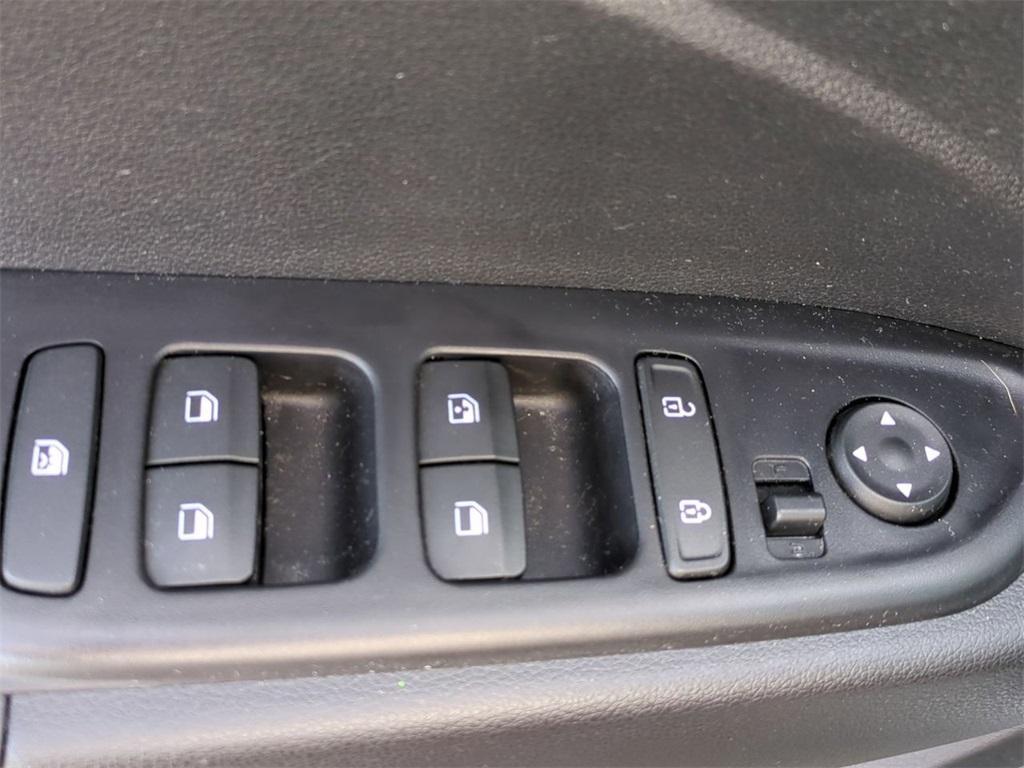 used 2022 Hyundai Venue car, priced at $18,200
