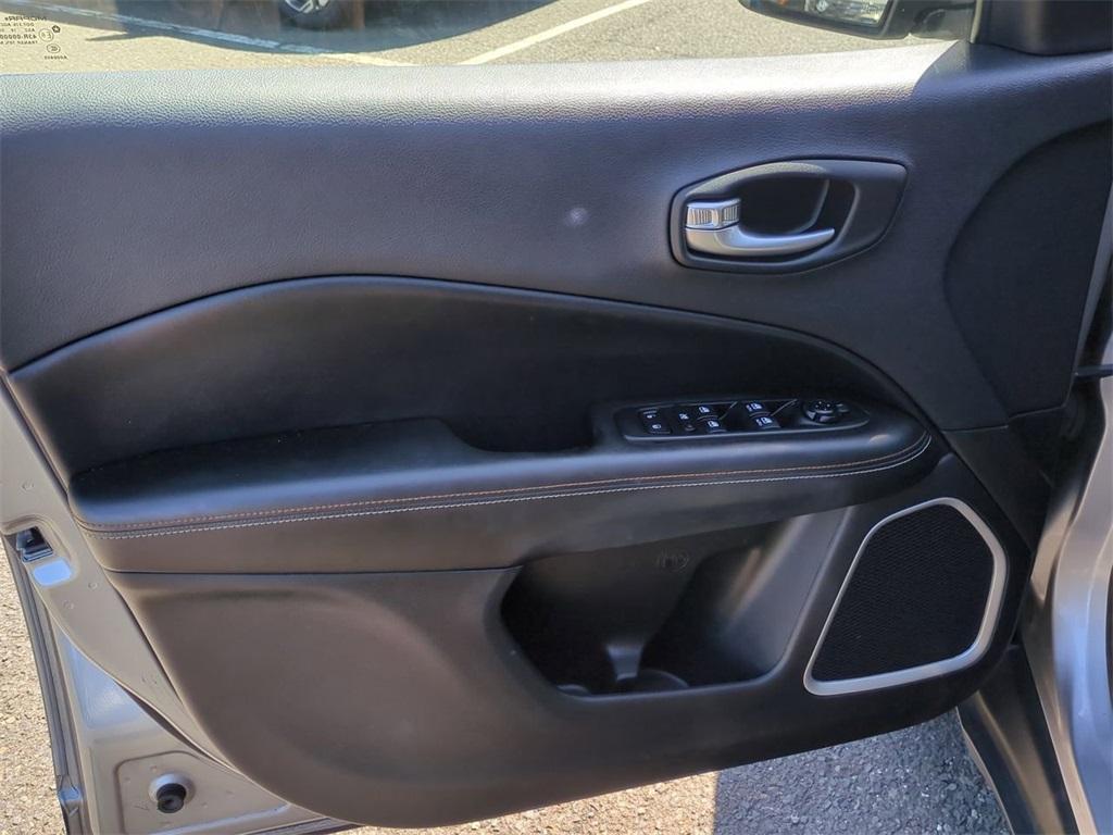 used 2019 Jeep Compass car, priced at $15,399