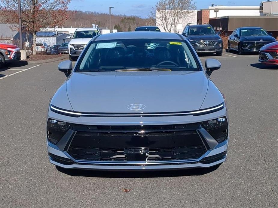 new 2025 Hyundai Sonata Hybrid car, priced at $32,710