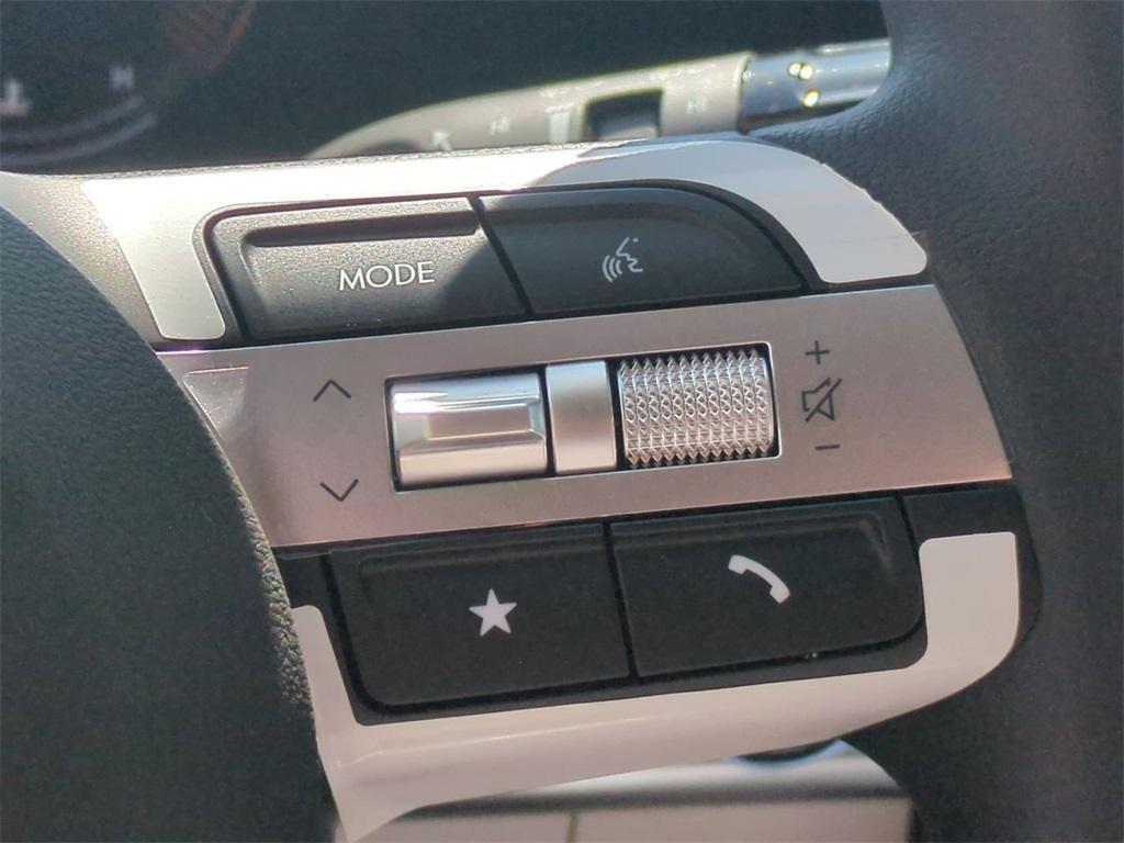 new 2025 Hyundai Tucson car, priced at $34,180