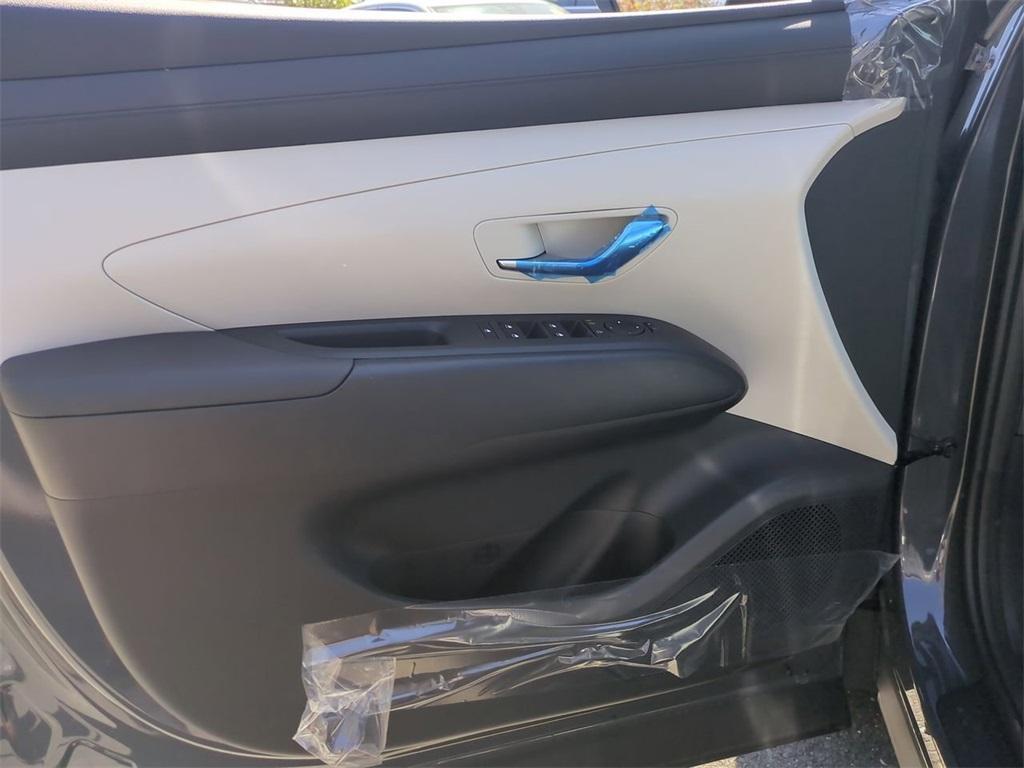 new 2025 Hyundai Tucson car, priced at $34,180