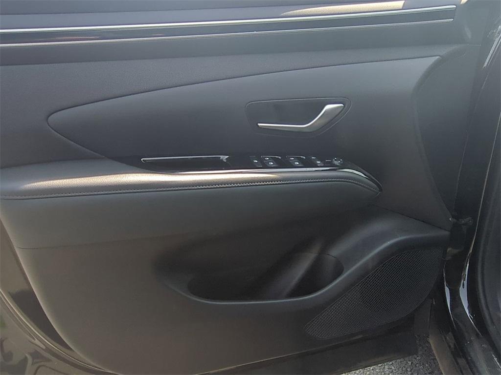 used 2022 Hyundai TUCSON Hybrid car, priced at $26,288