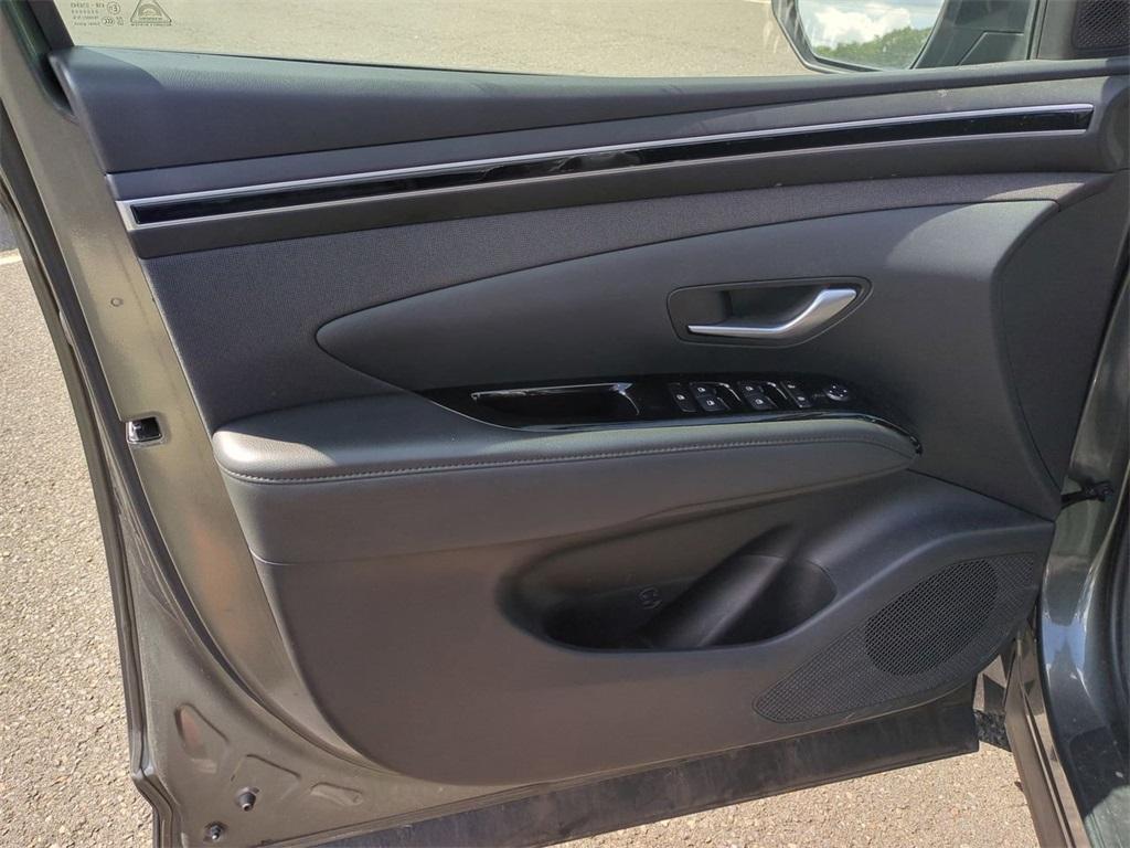 used 2022 Hyundai TUCSON Hybrid car, priced at $23,296