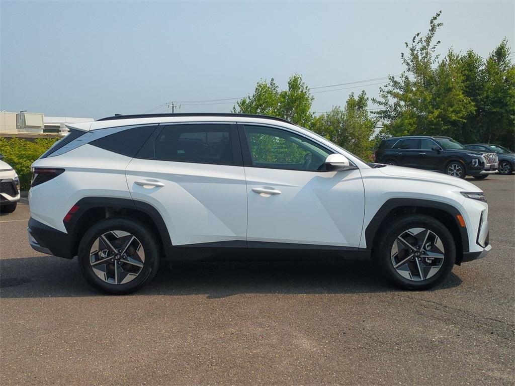new 2025 Hyundai TUCSON Hybrid car, priced at $38,815