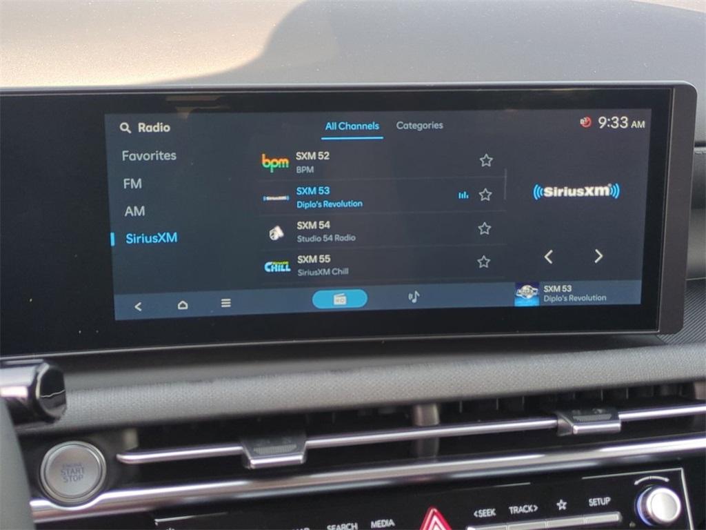 new 2025 Hyundai TUCSON Hybrid car, priced at $38,815