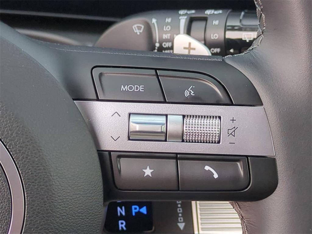 new 2025 Hyundai TUCSON Hybrid car, priced at $38,815