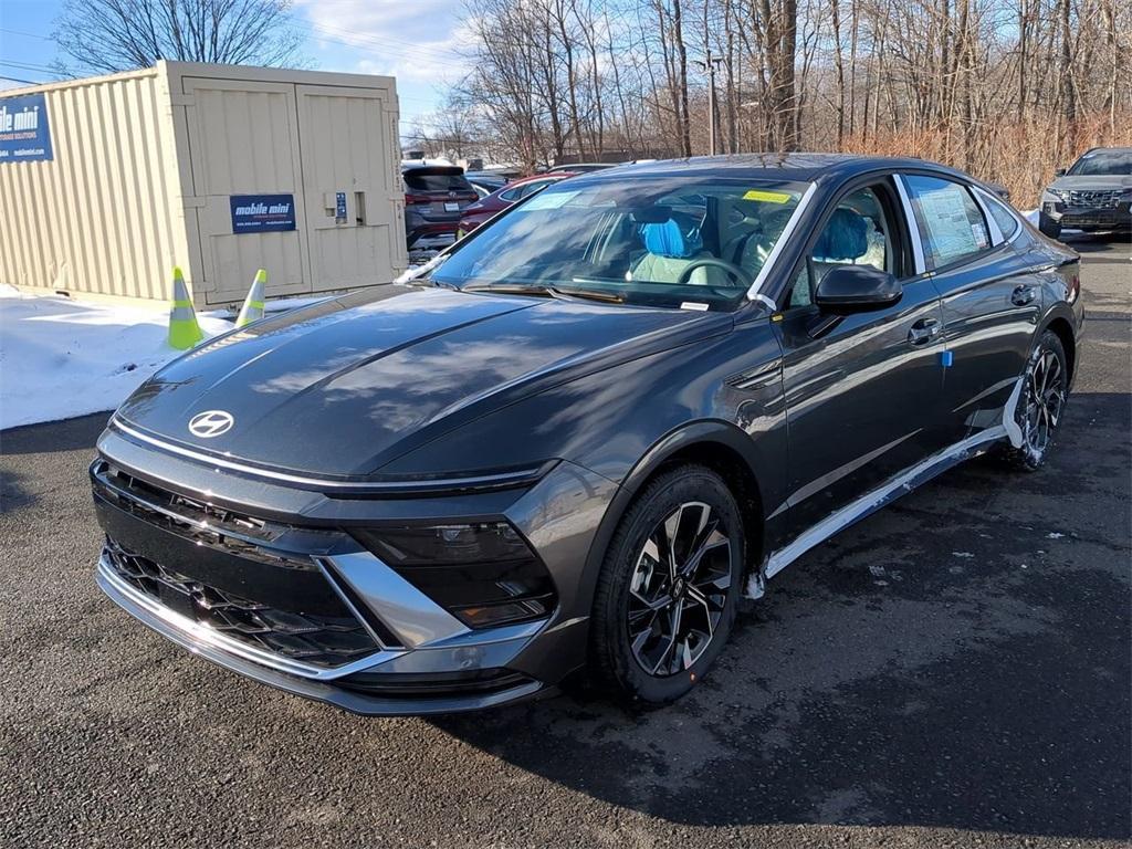 new 2025 Hyundai Sonata car, priced at $29,650