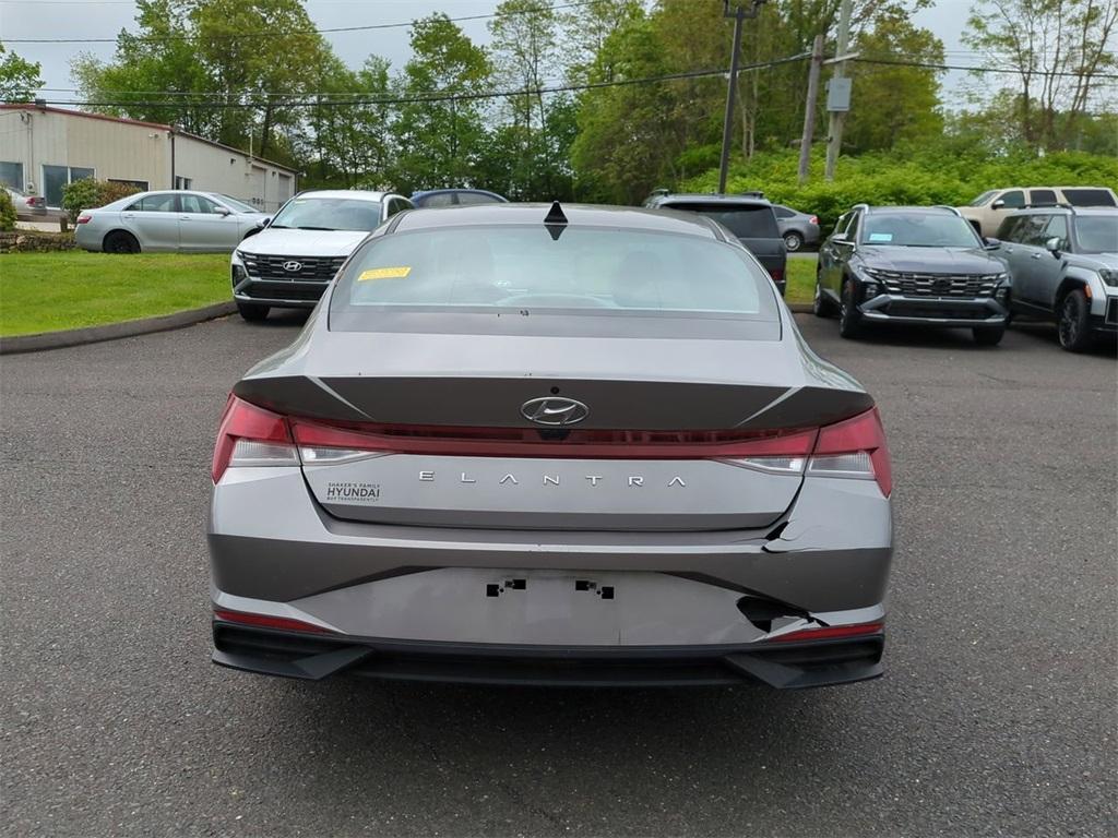 used 2022 Hyundai Elantra car, priced at $18,077