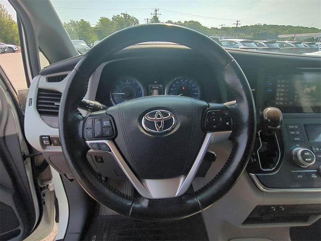 used 2016 Toyota Sienna car, priced at $18,549