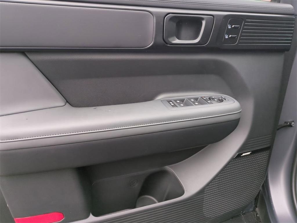 new 2025 Hyundai SANTA FE HEV car, priced at $53,065