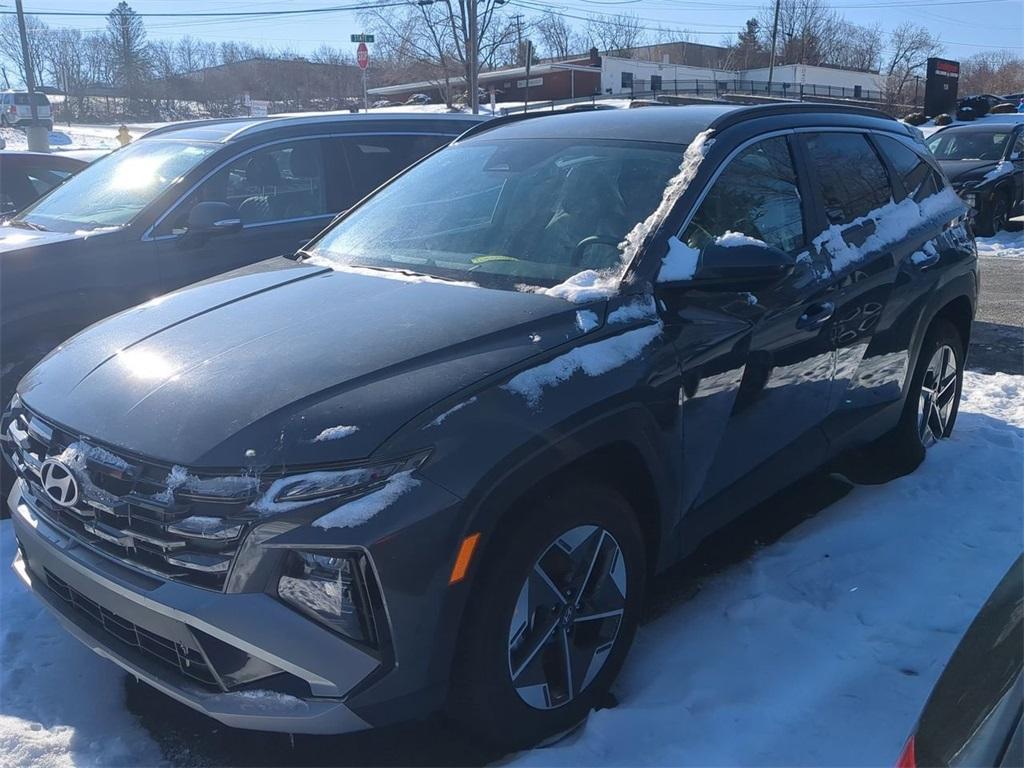 new 2025 Hyundai Tucson car, priced at $34,125