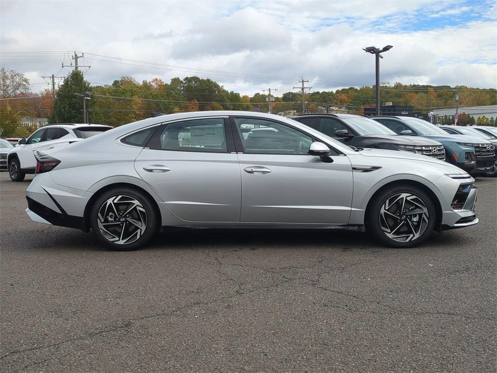 new 2026 Hyundai Sonata car, priced at $32,535