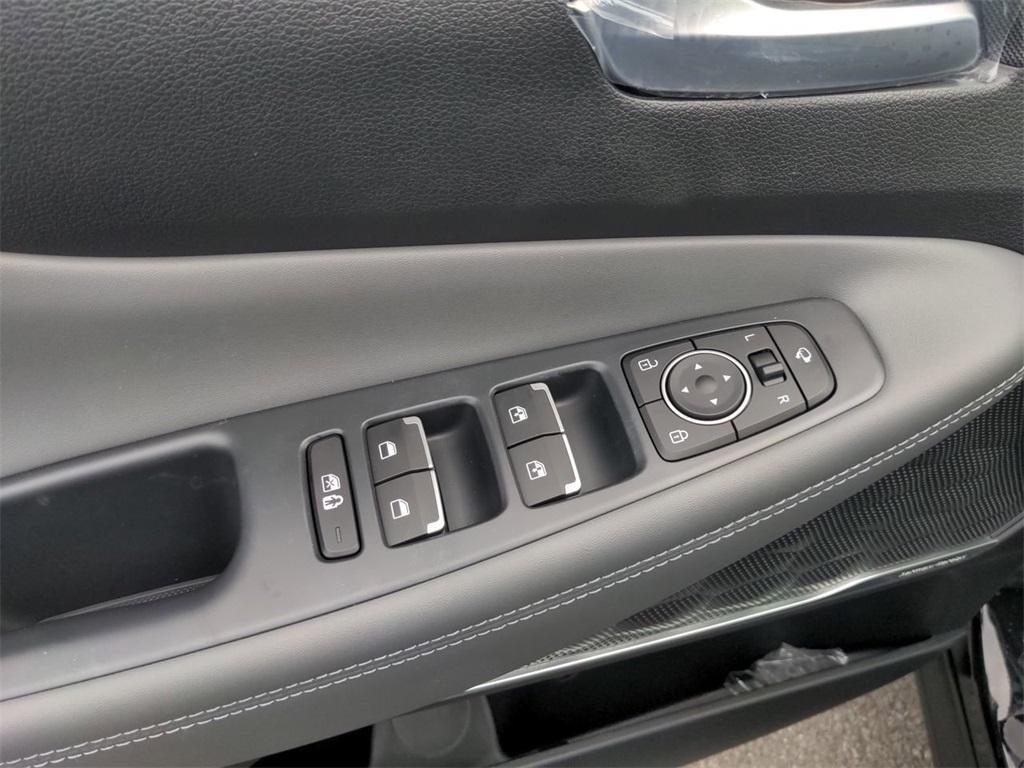 used 2022 Hyundai Santa Fe car, priced at $26,830