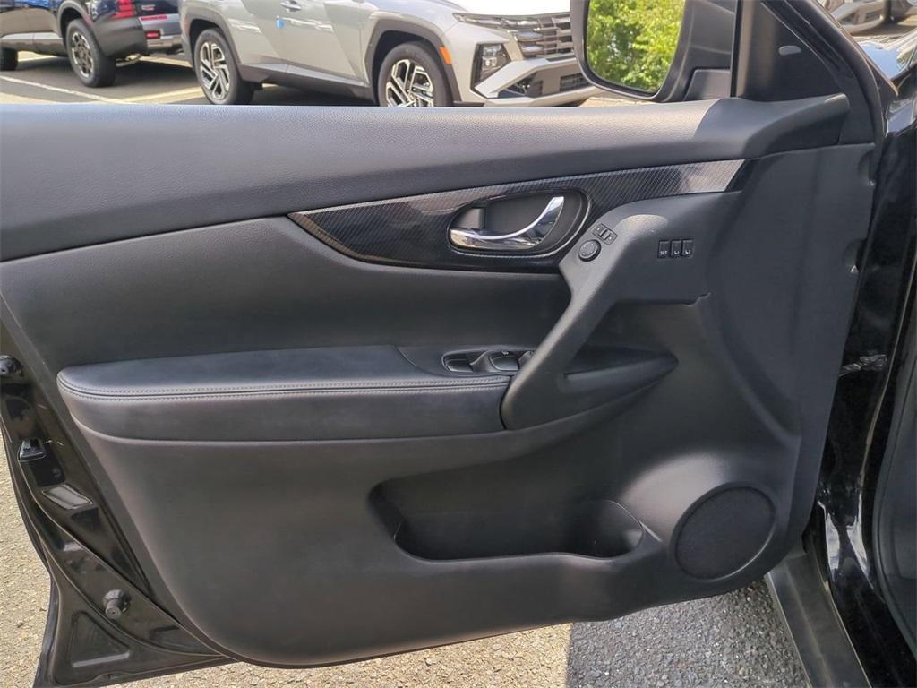 used 2020 Nissan Rogue car, priced at $20,199