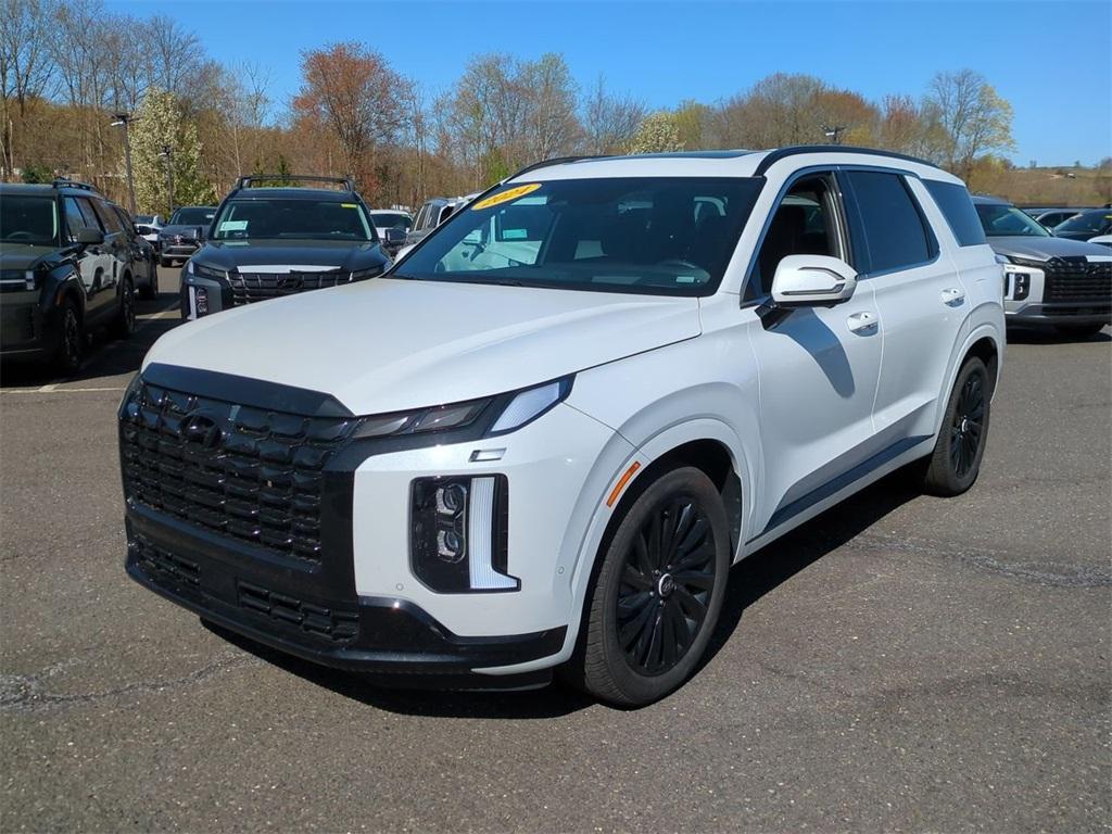 used 2024 Hyundai Palisade car, priced at $42,610