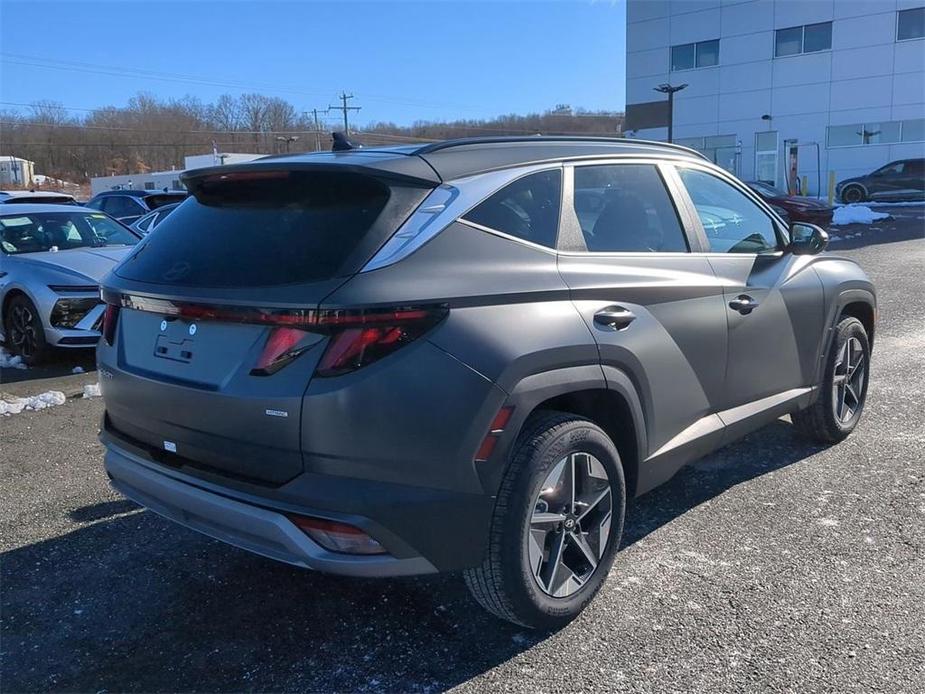 new 2025 Hyundai Tucson car, priced at $34,880