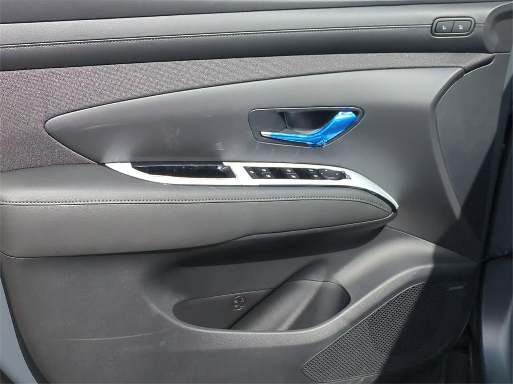 new 2025 Hyundai Tucson car, priced at $43,245