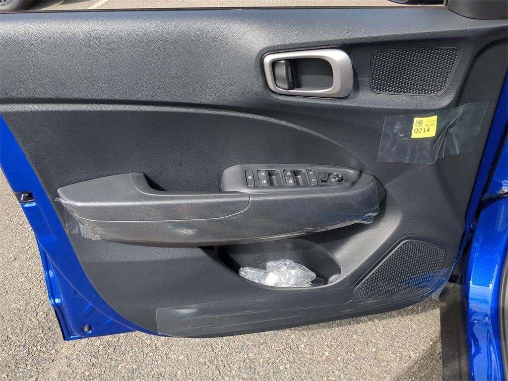 used 2025 Hyundai Venue car, priced at $21,999