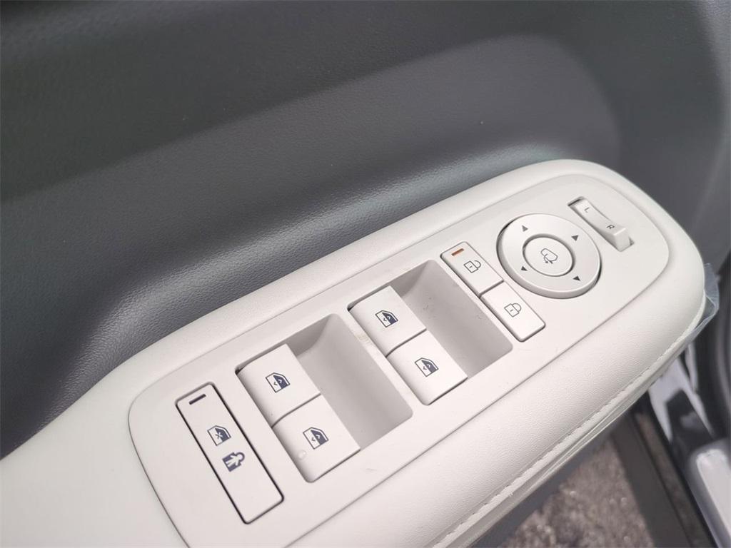 new 2025 Hyundai SANTA FE HEV car, priced at $52,140
