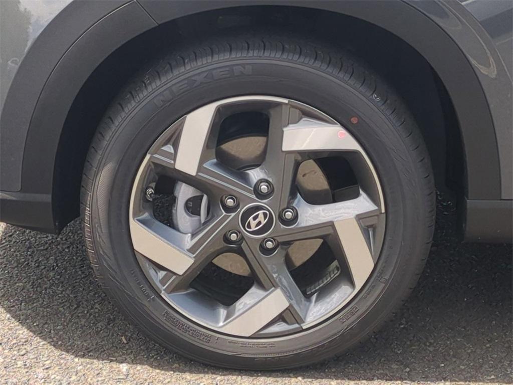 new 2025 Hyundai Venue car, priced at $25,634