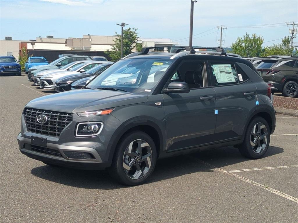 new 2025 Hyundai Venue car, priced at $25,634