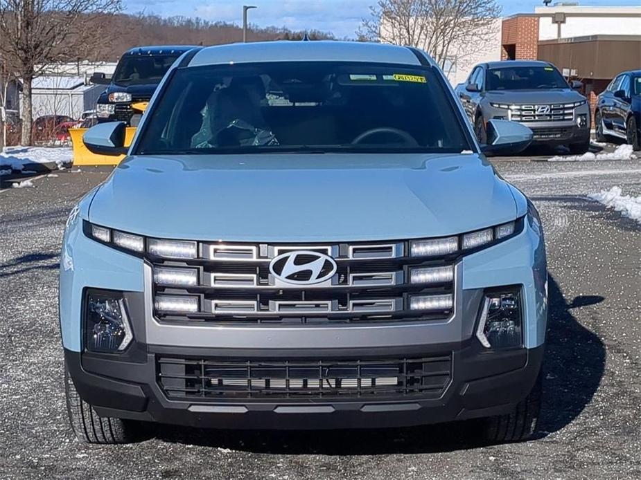 new 2025 Hyundai Santa Cruz car, priced at $32,510