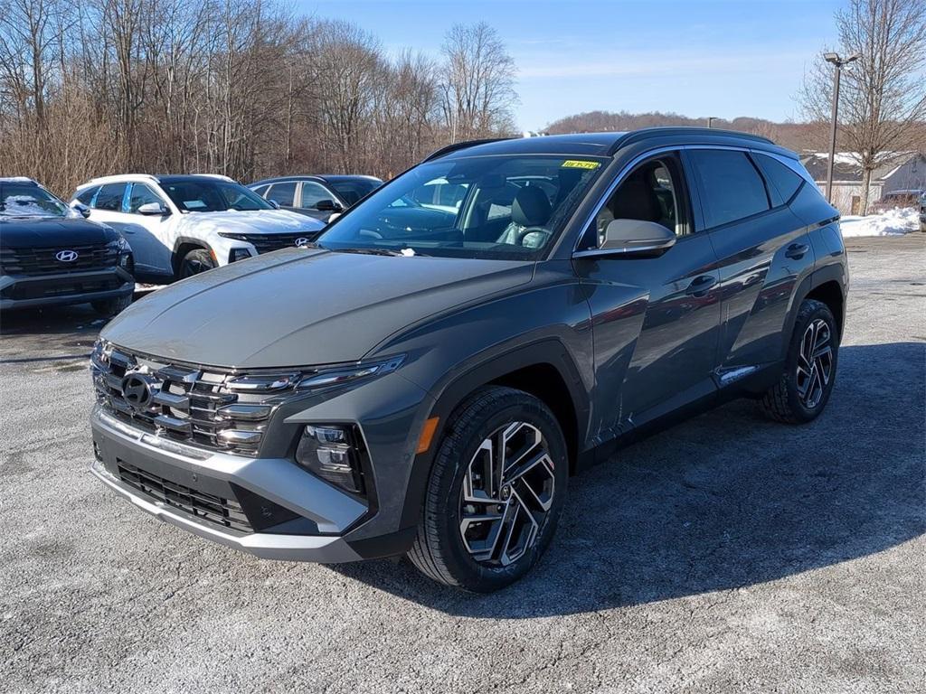 new 2025 Hyundai Tucson car, priced at $42,225