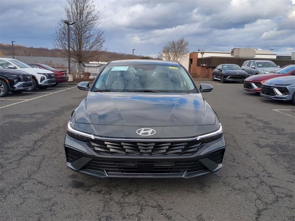 new 2025 Hyundai Elantra car, priced at $27,280