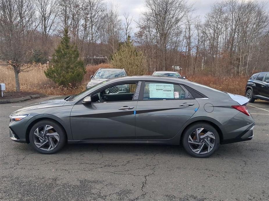 new 2025 Hyundai Elantra car, priced at $27,280