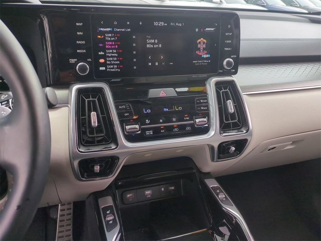 used 2023 Kia Sorento Hybrid car, priced at $32,899