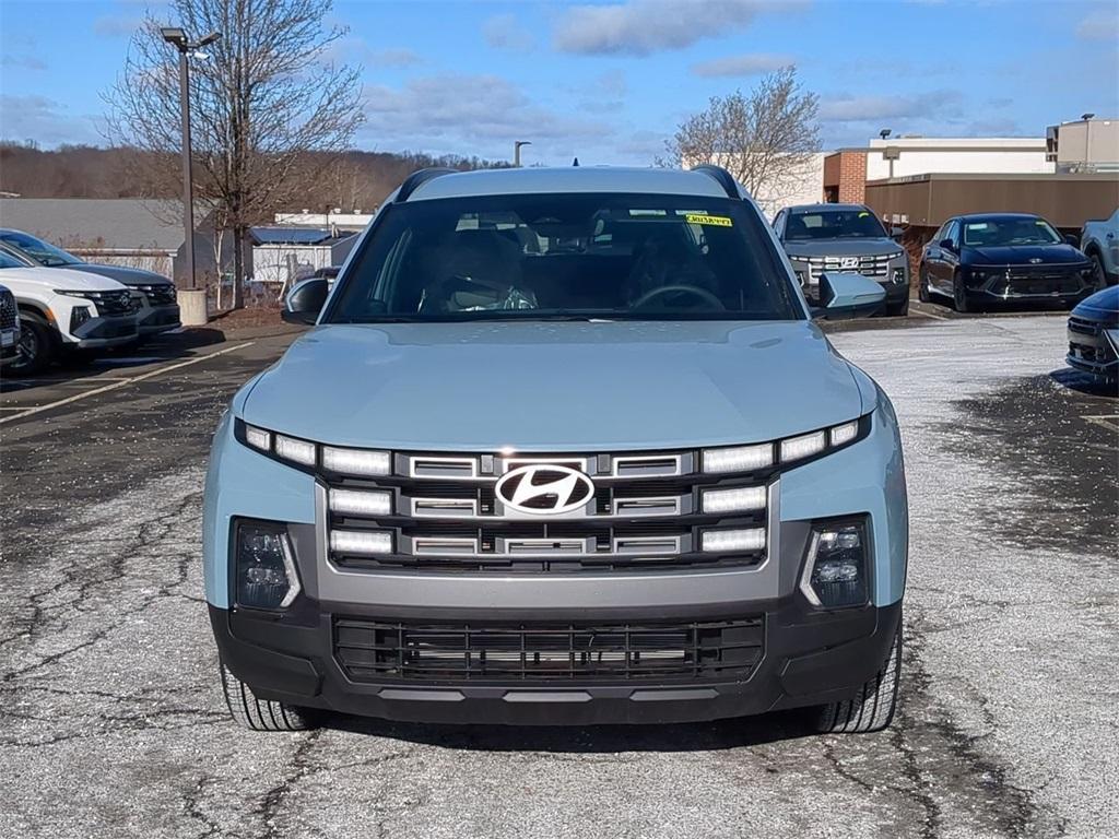 new 2025 Hyundai Santa Cruz car, priced at $34,035