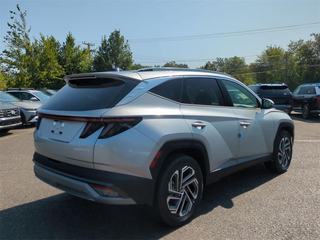 new 2025 Hyundai TUCSON Hybrid car, priced at $43,690