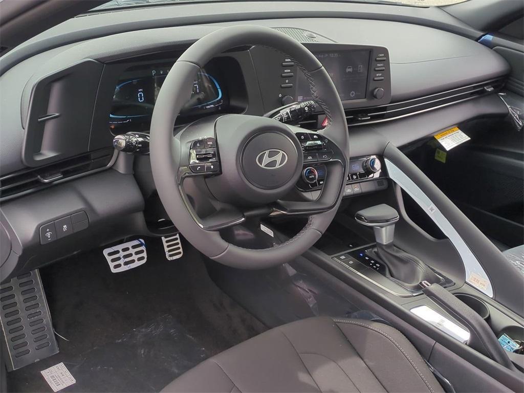 new 2025 Hyundai Elantra car, priced at $25,660