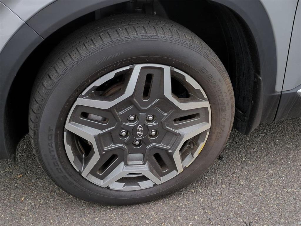 used 2022 Hyundai Santa Fe car, priced at $28,494
