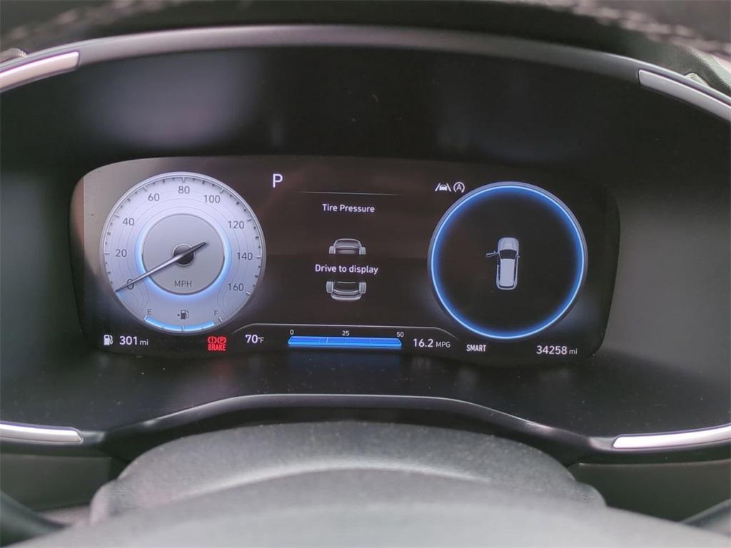 used 2022 Hyundai Santa Fe car, priced at $28,494