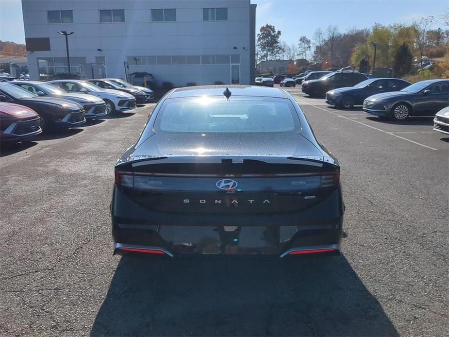 new 2025 Hyundai Sonata car, priced at $30,935