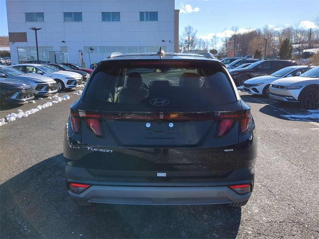 new 2025 Hyundai Tucson car, priced at $34,080