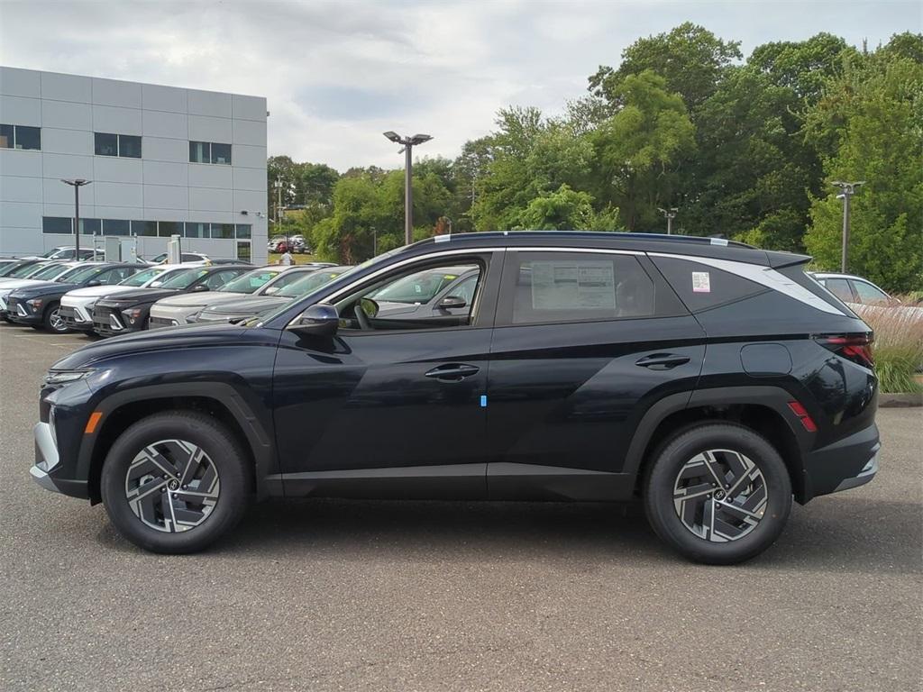 new 2025 Hyundai TUCSON Hybrid car, priced at $35,595